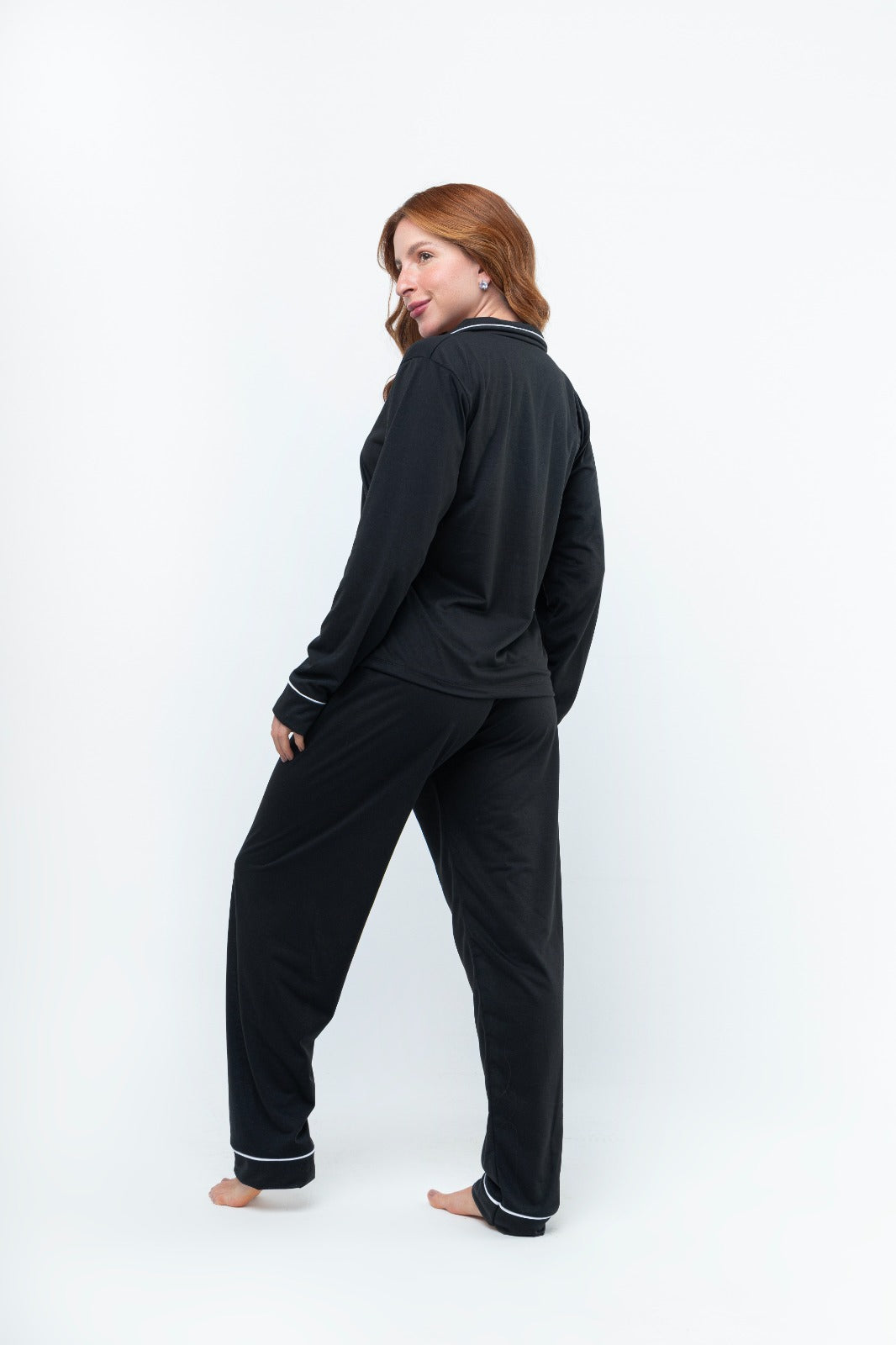 Pijama Longo Americano Suede- Preto com Branco